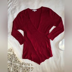 New York & Company Beautiful Dark Cherry Deep V-neck Blouse Size Small